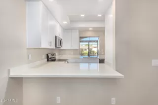 Photo #6: 6671145 Listing 