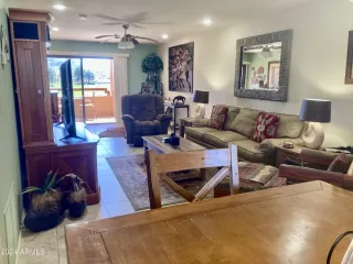 Photo #4: 6671218 Listing 