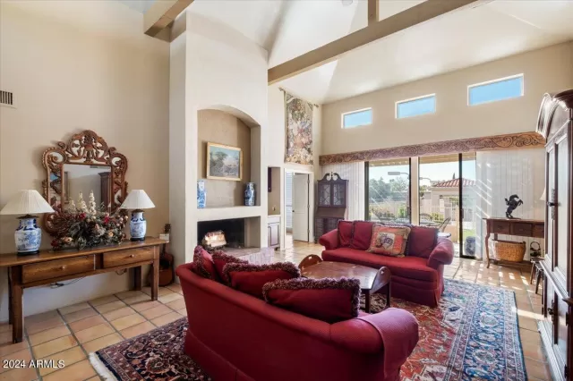 MLS: 6671224 Condo For Sale