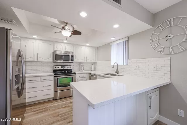 MLS: 6671697 Condo For Sale