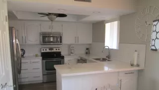 Photo #3: 6671697 Listing 