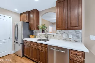 Photo #1: 6671797 Listing