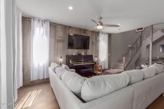 Photo #5: 6671892 Listing 