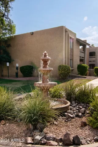 Photo #3: 6671947 Listing