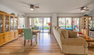 Photo #6: 6671955 Listing