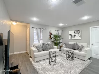 Photo #1: 6672124 Listing