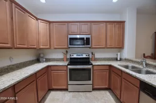 Photo #4: 6673092 Listing