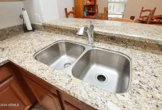 Photo #6: 6673092 Listing