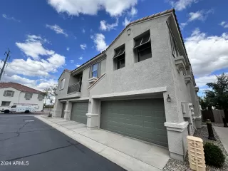 Photo #1: 6673107 Listing