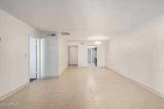 Photo #4: 6673240 Listing 