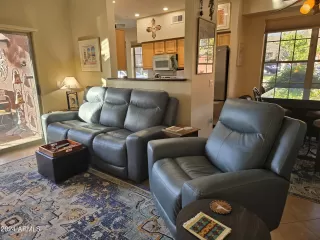 Photo #4: 6673280 Listing