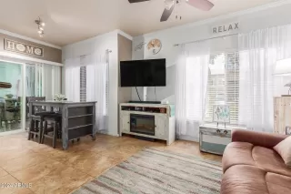 Photo #4: 6673442 Listing 