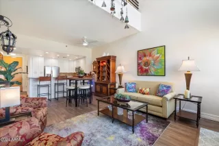 Photo #2: 6673577 Listing 