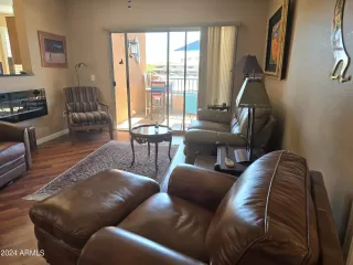 Photo #6: 6673585 Listing