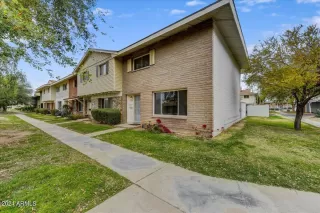 Photo #2: 6673756 Listing 