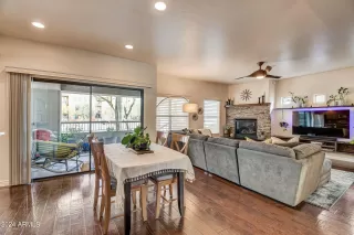 Photo #2: 6674001 Listing