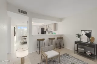 Photo #2: 6674005 Listing 