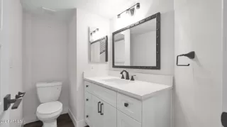 Photo #5: 6674011 Listing