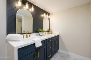 Photo #1: 6674062 Listing 