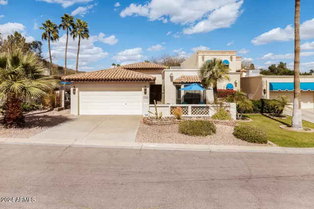 MLS: 6674089 Condo For Sale