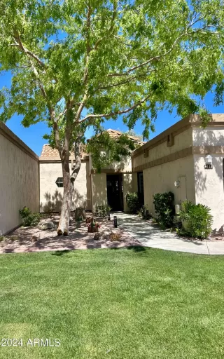 Photo #1: 6674104 Listing