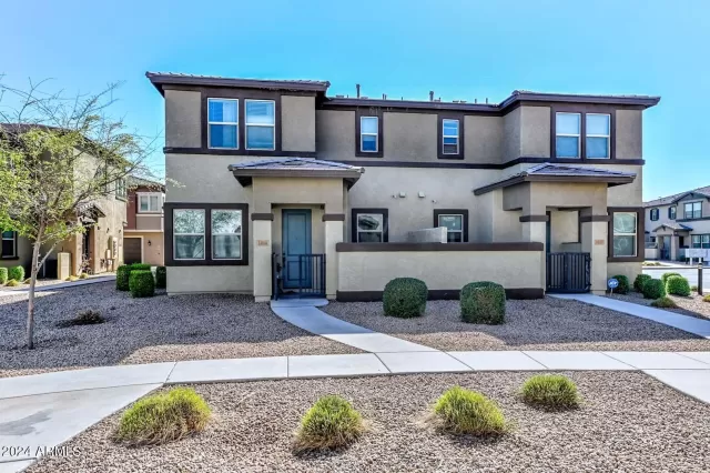 MLS: 6674127 Condo For Sale