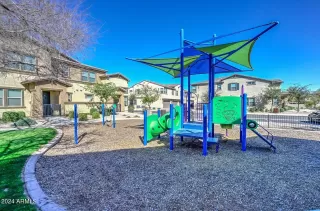 Photo #2: 6674127 Listing 