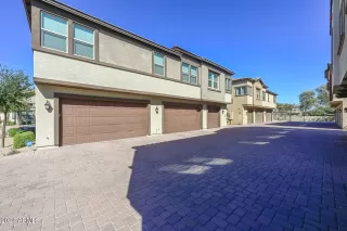 Photo #3: 6674127 Listing 