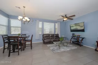 Photo #6: 6674127 Listing 