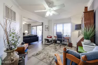 Photo #2: 6674152 Listing