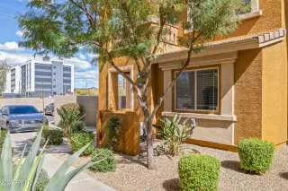 Photo #2: 6674156 Listing