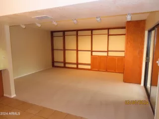 Photo #3: 6674209 Listing