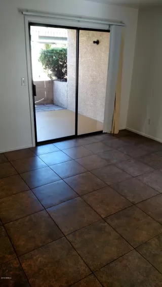 Photo #4: 6674427 Listing