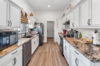 Photo #1: 6674460 Listing