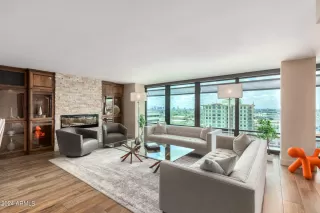 Photo #5: 6674606 Listing 