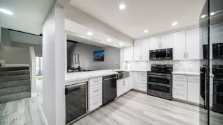 More Details about MLS # 6674659 : 626 E MANZANITA PLACE