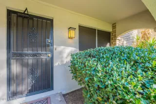 Photo #2: 6674882 Listing