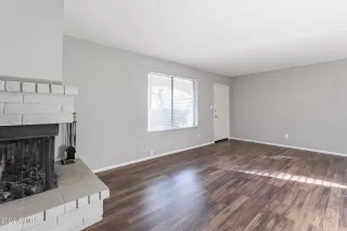 Photo #6: 6674882 Listing