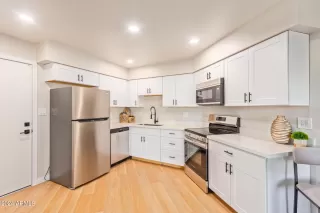 Photo #3: 6675407 Listing 