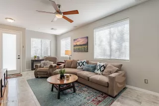 Photo #5: 6675437 Listing