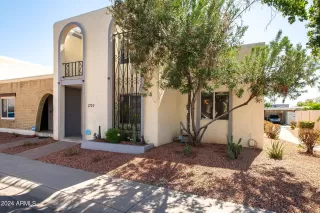 Photo #1: 6675457 Listing