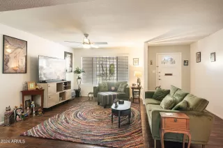 Photo #2: 6675457 Listing