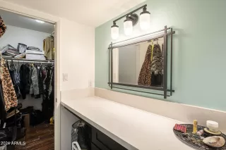 Photo #6: 6675457 Listing