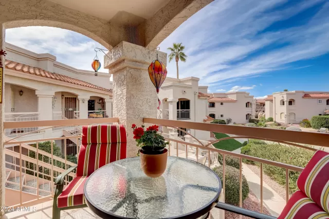 MLS: 6675631 Condo For Sale