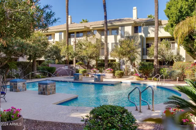 MLS: 6675635 Condo For Sale