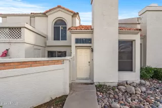 Photo #2: 6675690 Listing