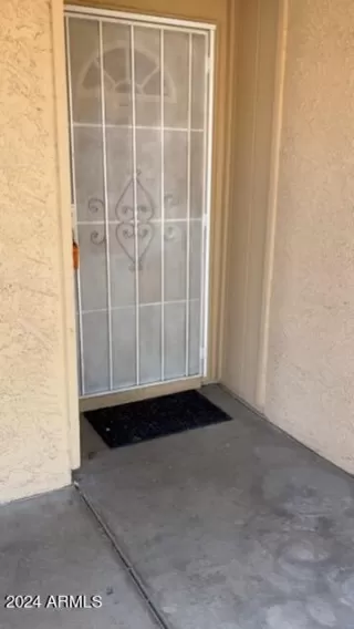 Photo #3: 6675859 Listing