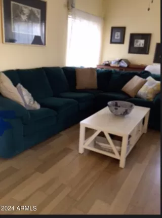 Photo #6: 6675859 Listing