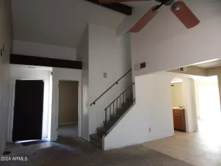 Photo #4: 6675864 Listing