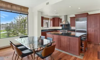 Photo #3: 6676144 Listing 